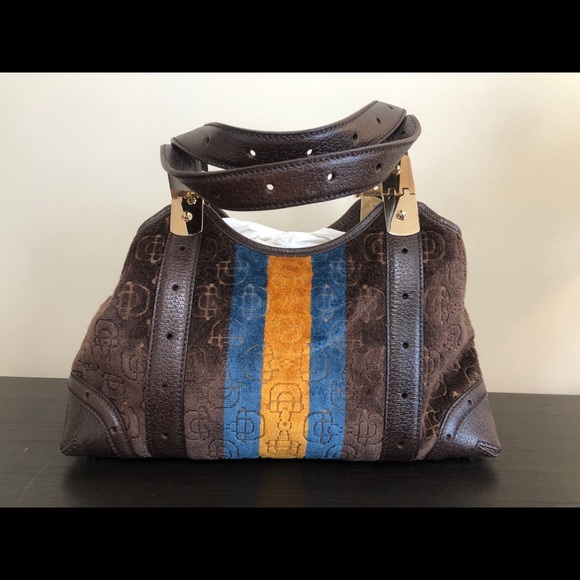 Gucci suede bag - like new authentic - Picture 2 of 8